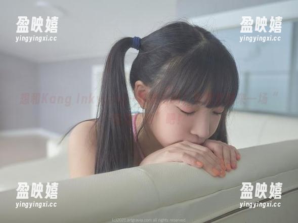 想和Kang Inkyung一起旅行吗？免费套图来一场“视觉冒险”吧！